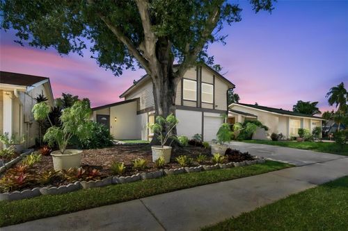 4830 Grove Point Dr, TAMPA, FL, 33624-5209 | Card Image