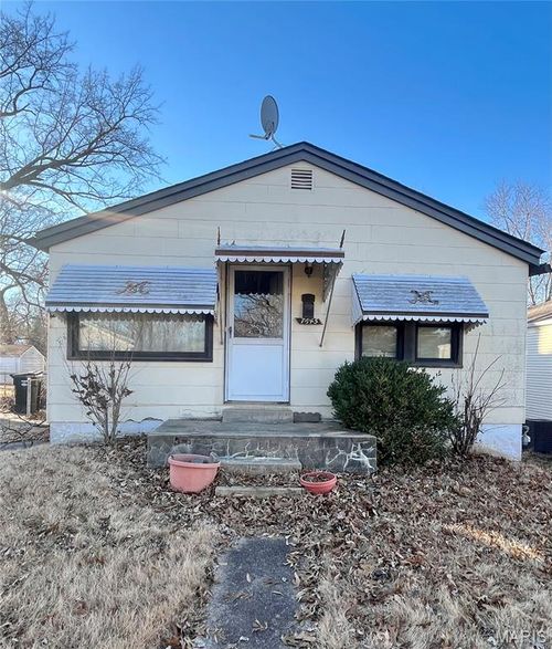7645 Fleta St, Affton, MO, 63123-2802 | Card Image