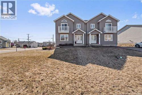 60 Tanya Cres, Moncton, NB, E1E4W5 | Card Image