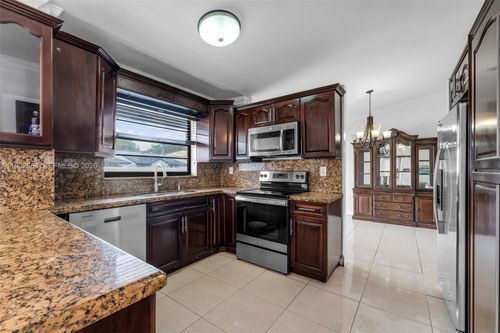 10290 Sw 145th Pl, Miami, FL, 33186-6949 | Card Image