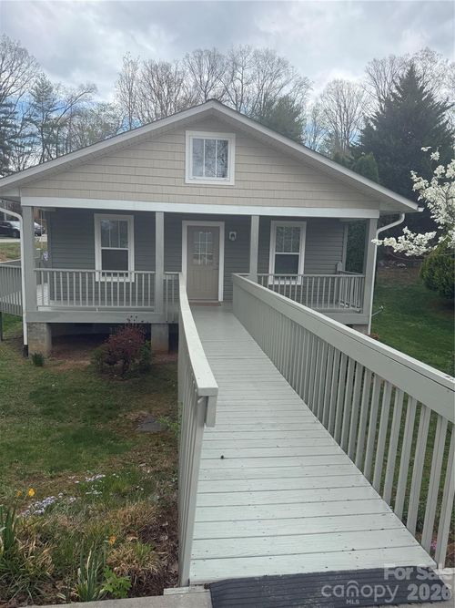 137 Warren Haynes Drive, Asheville, NC, 28806 | Card Image