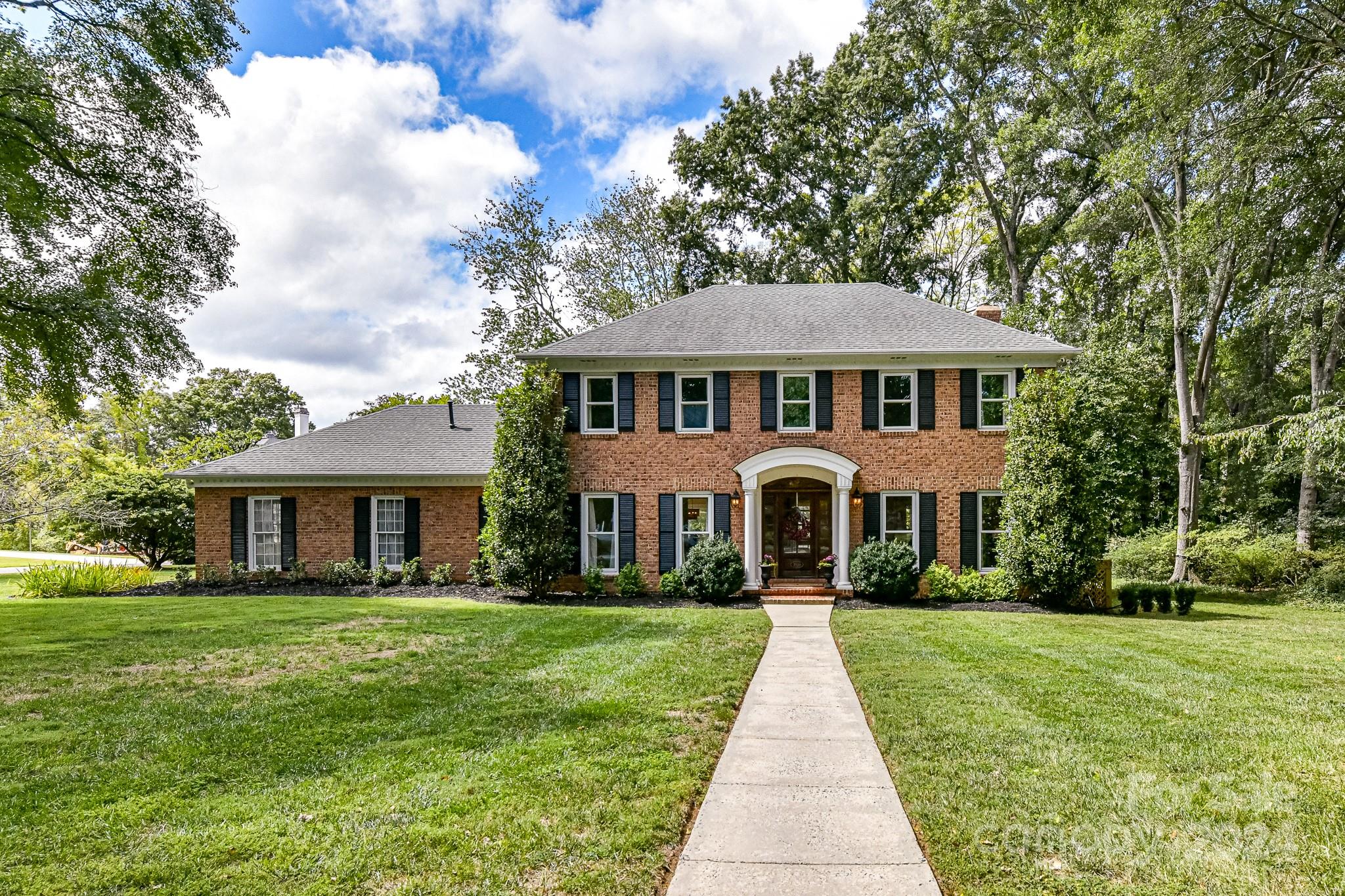 River Ridge Rd, Charlotte, NC 28226