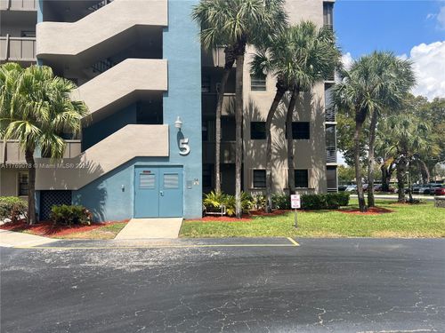 apt-114-1001 Colony Point Cir, Pembroke Pines, FL, 33026-2905 | Card Image