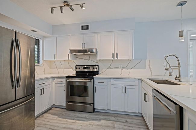 APT-3158 - 5020 Mill Pond Rd, Condo with 3 bedrooms, 3 bathrooms and null parking in WESLEY CHAPEL FL | Image 4