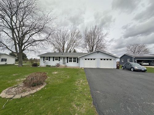 364 Wisconsin Ave, Paw Paw, IL, 61353-9522 | Card Image