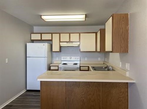 apt-5-201 S Baggett St, Prairie Grove, AR, 72753-3140 | Card Image