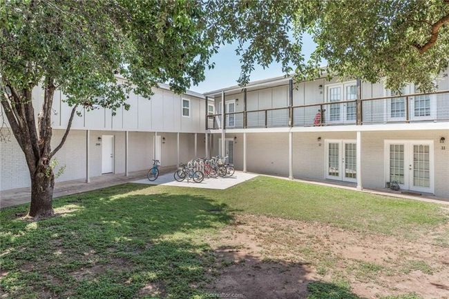APT-25 - 3900 Old College Rd, Townhouse with 2 bedrooms, 1 bathrooms and null parking in Bryan TX | Image 10