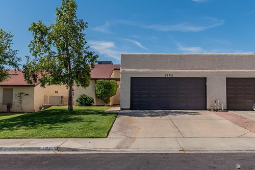 1662 W 13th St, Yuma, AZ, 85364-4492 | Card Image