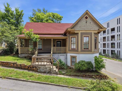 123 S Schiller Street, Little Rock, AR, 72205 | Card Image