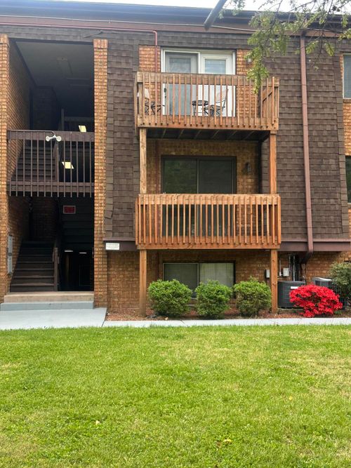 a-10-2840 Colonial Ave, Roanoke, VA, 24015 | Card Image