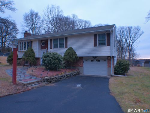 249 Coram Rd, Shelton, CT, 06484-4528 | Card Image