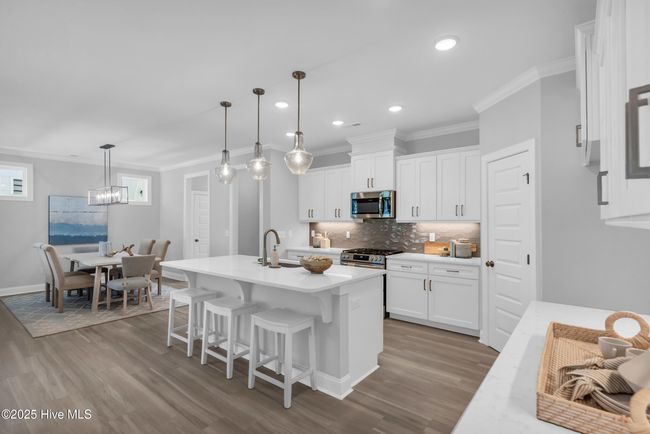 Similar Home | Image 11