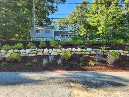 10 Howard Ave, Buzzards Bay, MA, 02532-4218 | Card Image
