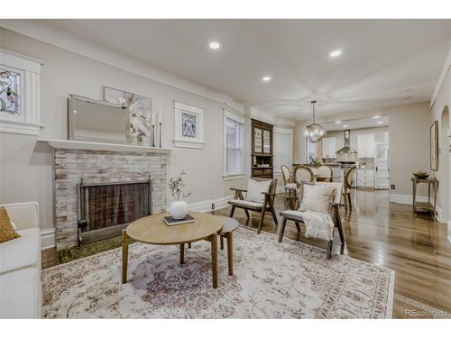 1035 S Pennsylvania St, Denver, CO, 80209-4140 | Card Image