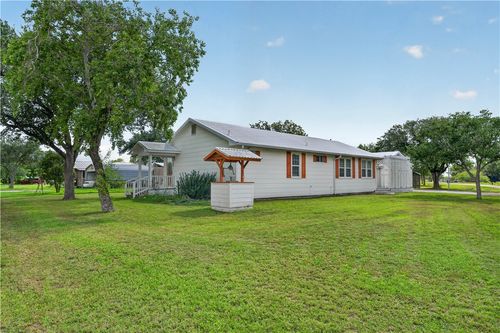 406 Fred Ave, Agua Dulce, TX, 78330 | Card Image