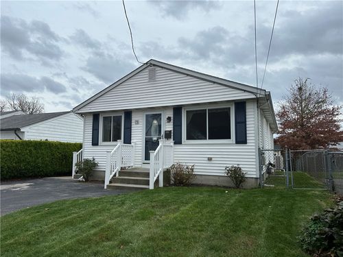 75 Belmont Ave, East Providence, RI, 02914-3905 | Card Image