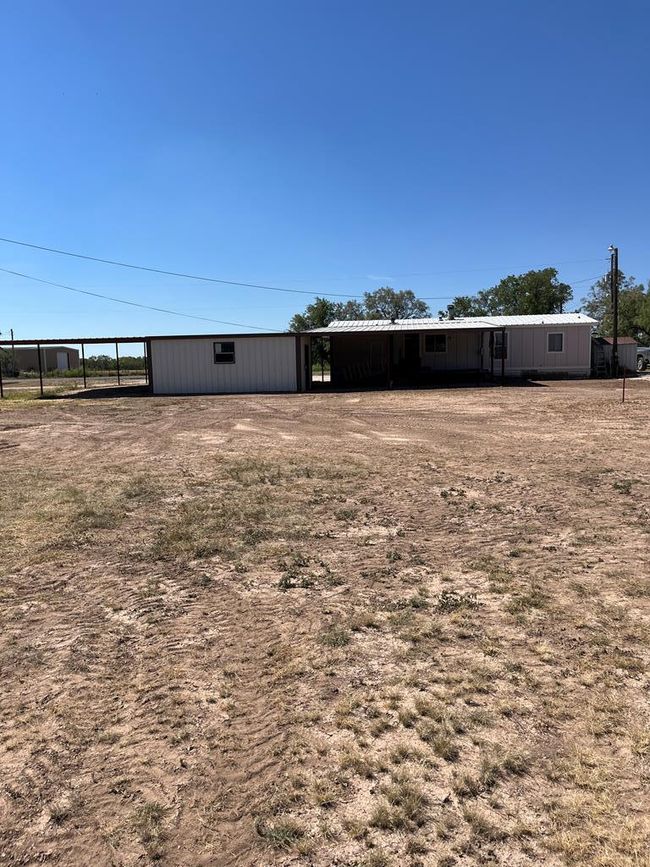 1294 Moss St, House other with 3 bedrooms, 2 bathrooms and 3 parking in Paint Rock TX | Image 30