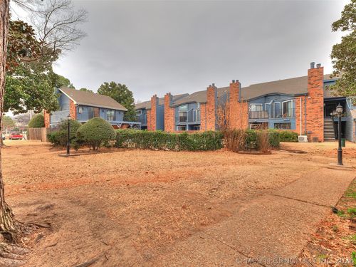 c202-6737 S Peoria Ave, Tulsa, OK, 74136-3612 | Card Image