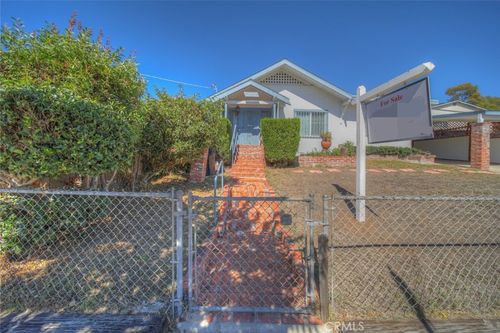 4202 Los Pinos Ave, San Diego, CA, 92113-1825 | Card Image