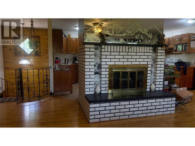 5110 Vance Rd, House other with 3 bedrooms, 3 bathrooms and 2 parking in Canyon BC | Image 21