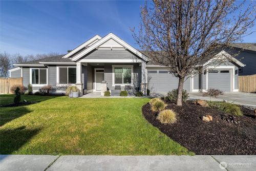 372 Chardonnay Ct, Walla Walla, WA, 99362-3406 | Card Image