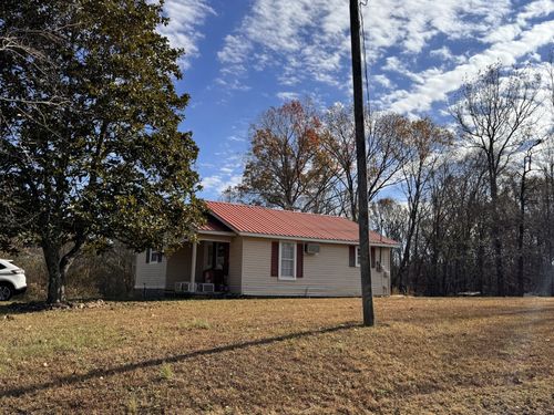 1907 Elmer Cox Rd, Bethel Springs, TN, 38315-4214 | Card Image