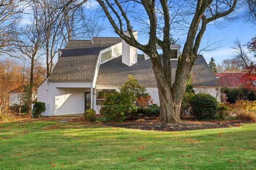 38 Chester Rd, Easton, CT, 06612-1806 | Card Image