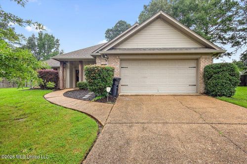 123 Jordan Dr, Brandon, MS, 39047-4537 | Card Image