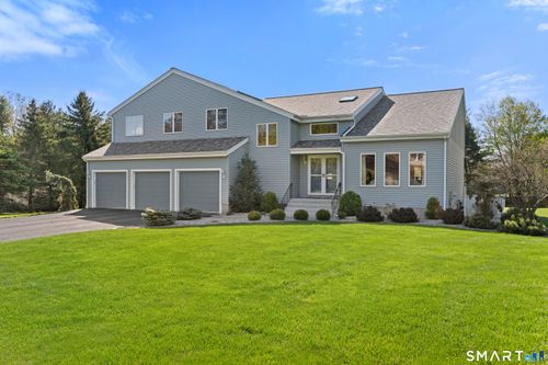 66 River Gate Ln, East Berlin, CT, 06023-1142 | Card Image