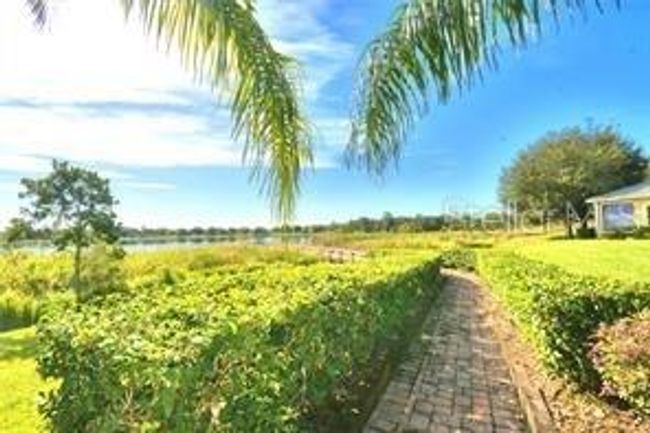 Community Walkway | Image 27
