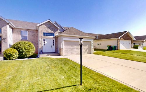 3782 W 70th Pl, Merrillville, IN, 46410-3390 | Card Image