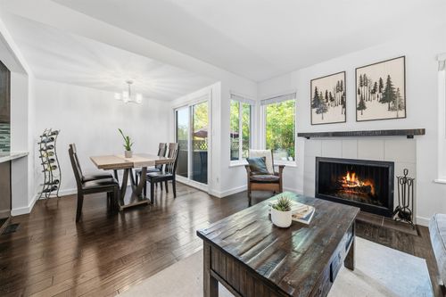 4742 Laurelwood Pl, Burnaby, BC, V5G4B2 | Card Image