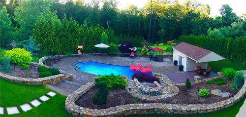 175 Hope Furnace Rd, Hope, RI, 02831-1405 | Card Image