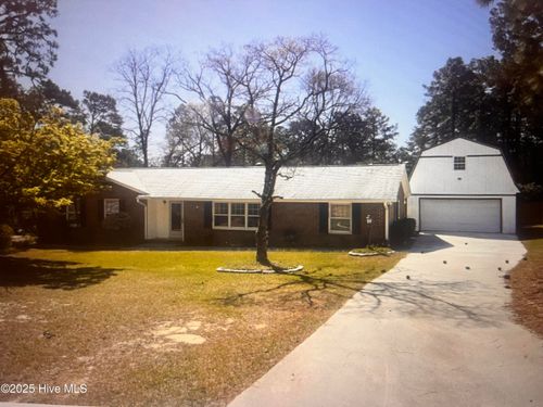 1171 Fort Bragg Rd, Southern Pines, NC, 28387-7369 | Card Image