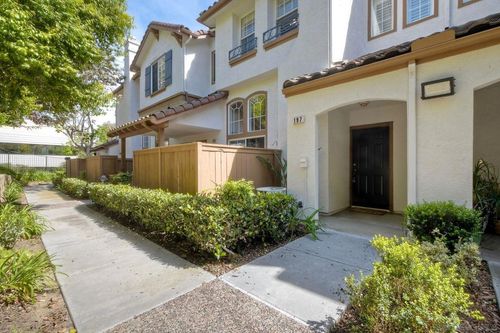 197-10242 Wateridge Cir, San Diego, CA, 92121 | Card Image