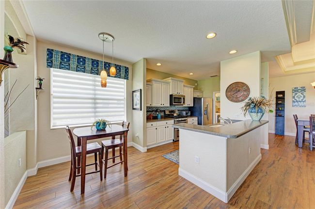 8906 Stone Harbour Loop, House other with 3 bedrooms, 2 bathrooms and null parking in BRADENTON FL | Image 18