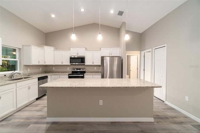 8291 Sw 138 Th Ter, House other with 4 bedrooms, 2 bathrooms and null parking in DUNNELLON FL | Image 9