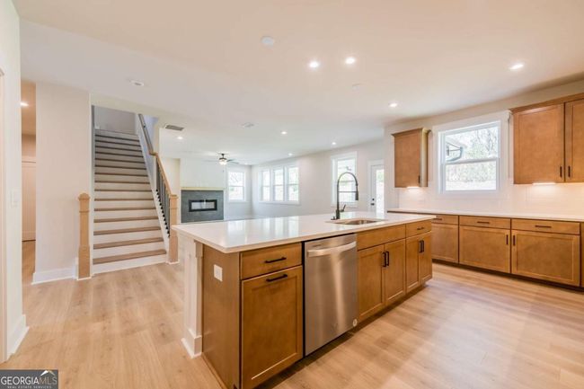 7 - 3962 Adler Cir, House other with 5 bedrooms, 5 bathrooms and 2 parking in Buford GA | Image 13