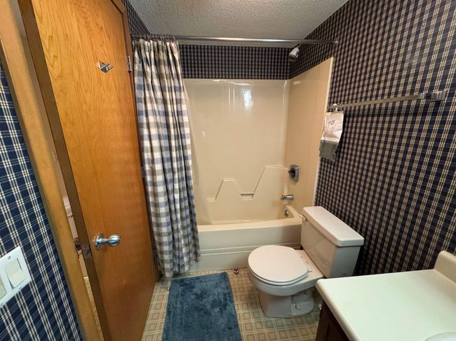 F - 11F Snow Tree Ln, Condo with 1 bedrooms, 2 bathrooms and null parking in West Dover VT | Image 25