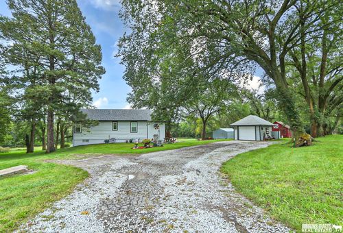 301 E H St, Elmwood, NE, 68349-6085 | Card Image