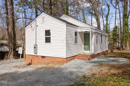 2506 Dominion St, Durham, NC, 27704-4546 | Card Image