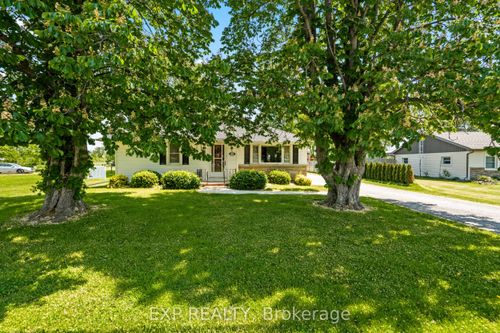 2368 Stevensville Rd, Stevensville, ON, L0S1S0 | Card Image