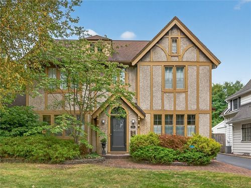 204 Oakdale Dr, Rochester, NY, 14618-1153 | Card Image