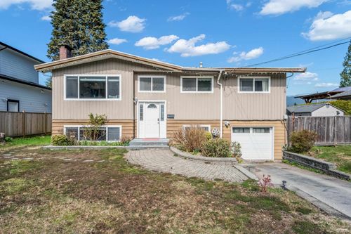 818 Seymour Dr, Coquitlam, BC, V3J6V7 | Card Image