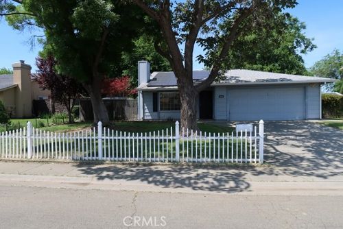 819 Sherwood Way, Willows, CA, 95988 | Card Image