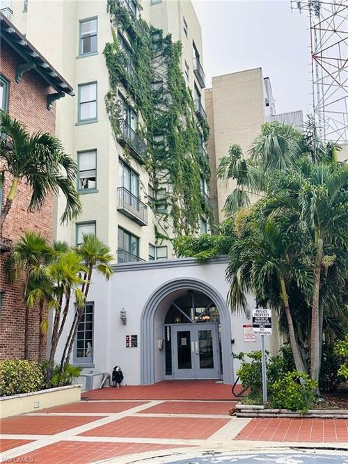 apt-204-2310 1st St, FORT MYERS, FL, 33901-4406 | Card Image
