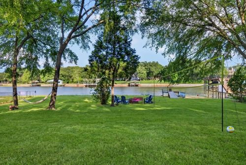 141 Little River Bnd, Mabank, TX, 75156-6556 | Card Image