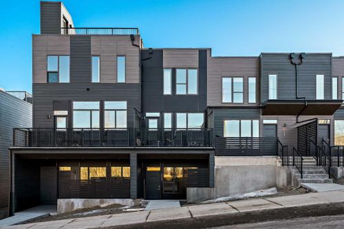 2527 Sovereign Cres Sw, Calgary, AB, T3C3Y3 | Card Image