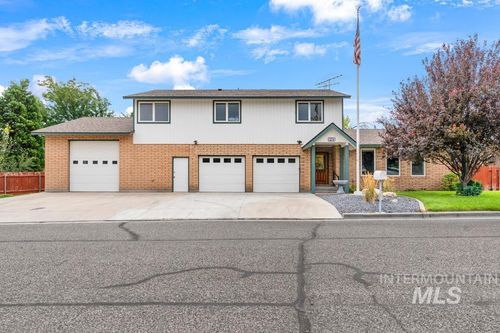 1274 Arata Way, Ontario, OR, 97914-4502 | Card Image