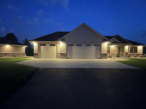 W7535 Cross Country Lane, ELLINGTON, WI, 54944 | Card Image